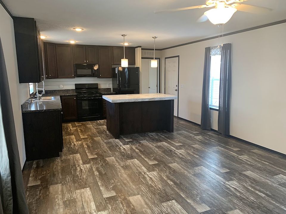1st image of 47 Bluebird Hill Dr #348