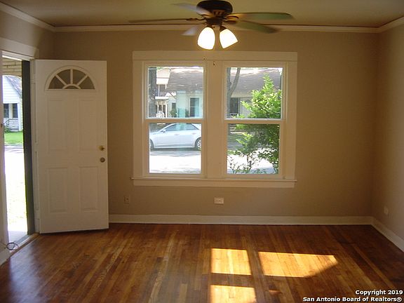 5th image of 1725 San Francisco