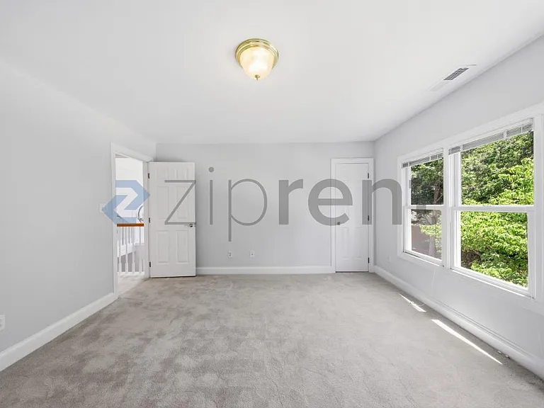 73201 Burrington — Photo 47