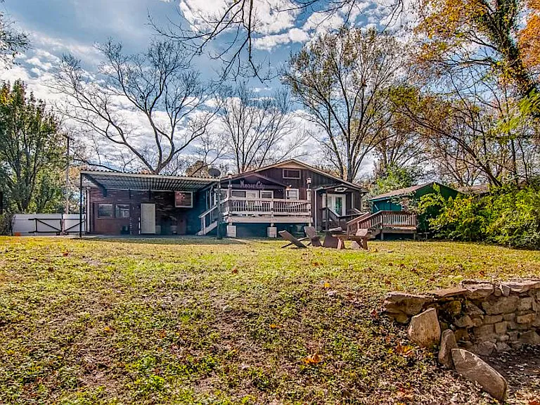 5011 Suter Dr — Photo 2