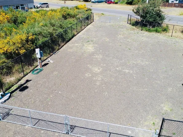 573 Point Brown Avenue SW, Ocean Shores, WA 98569
