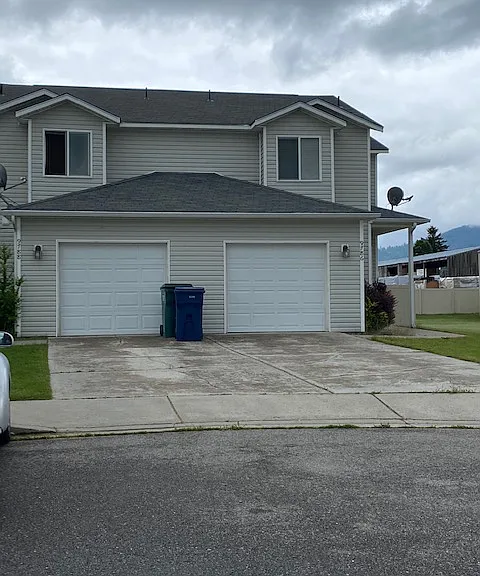 9683 N Eileen Ct — Photo 1