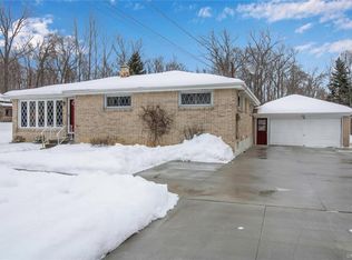 237 Union Rd, West Seneca, NY 14224