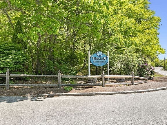 2nd image of 15 Shore Dr