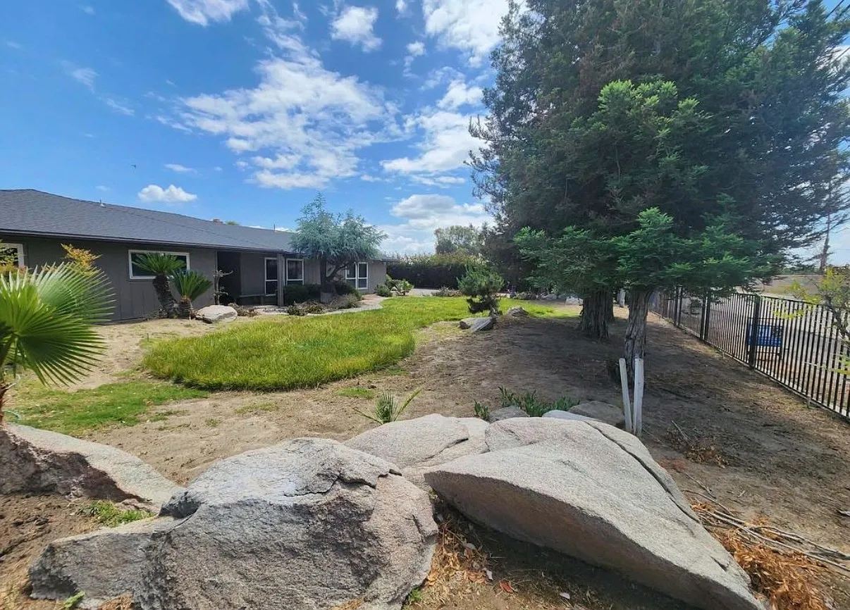 3 bed, 1525 sqft, $2,283 — Photo 3