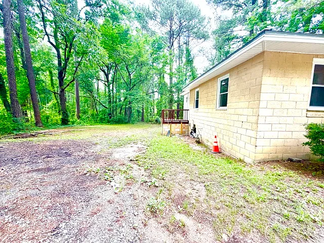 217 Sharpe Rd — Photo 3
