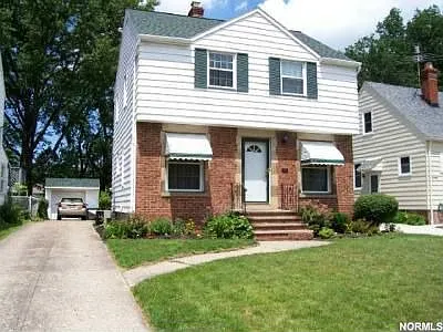 13515 Thraves Rd photo 1