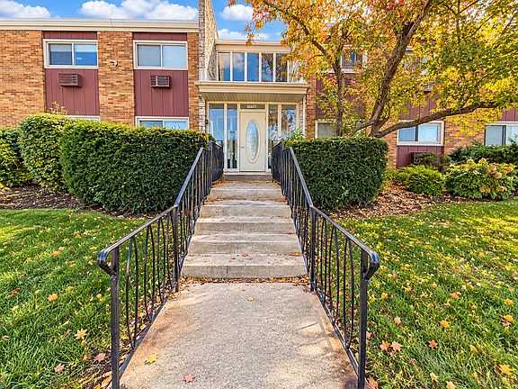 2nd image of 1313 Rebecca Rd #104