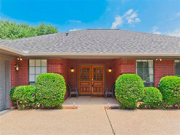 3rd image of 9112 Timber Oaks Dr