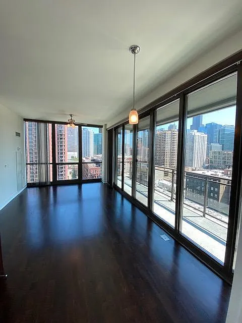 2 bed, 1100 sqft, $3,650 — Photo 3