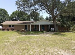 6250 Robin Hood Rd, Milton, FL 32570