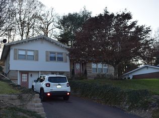 78 Scenic Dr, Danville, PA 17821