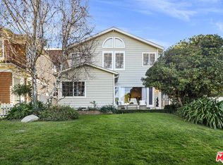 14640 Tustin St, Sherman Oaks, CA 91403