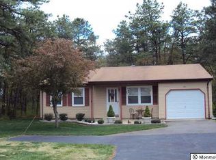 3 Rose Ln, Manchester Township, NJ 08759