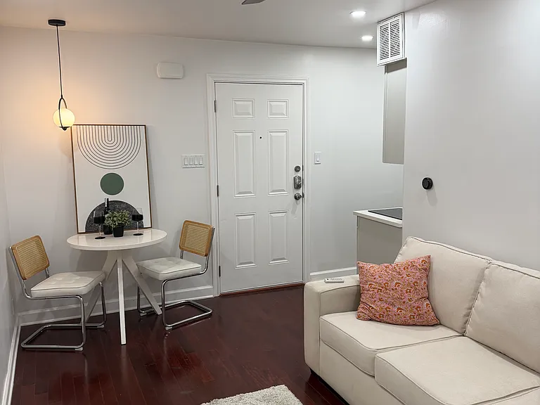 2020 S Congress Ave #1111 — Photo 17