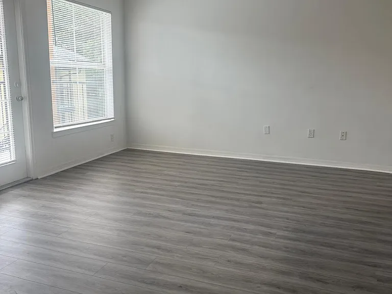5959 Westgate Dr #1524 — Photo 8