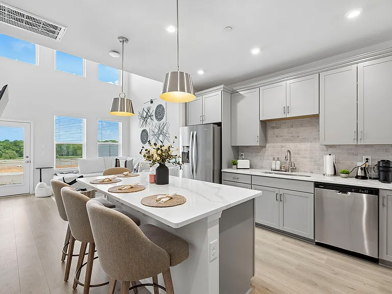 615 Club View Way — Photo 16