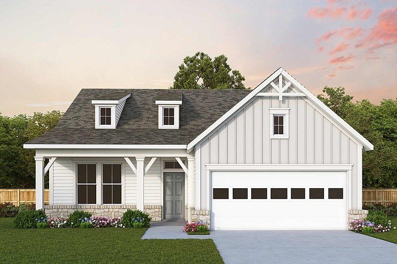 The Stratton - G Exterior