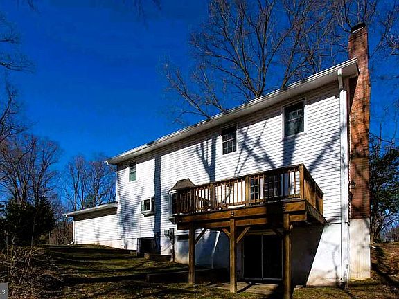 3rd image of 10729 Acorn Knoll Ct