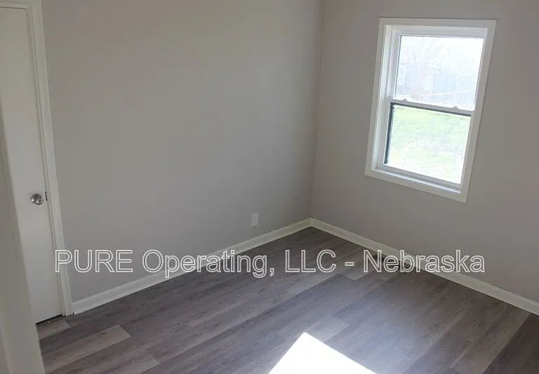 670 S 69th St — Photo 19