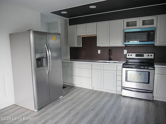 4th image of 1219 S 43rd St