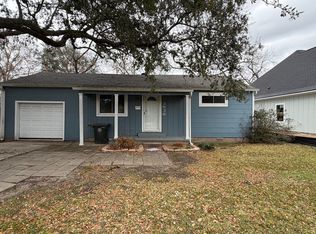 3936 Grant Ave, Groves, TX 77619