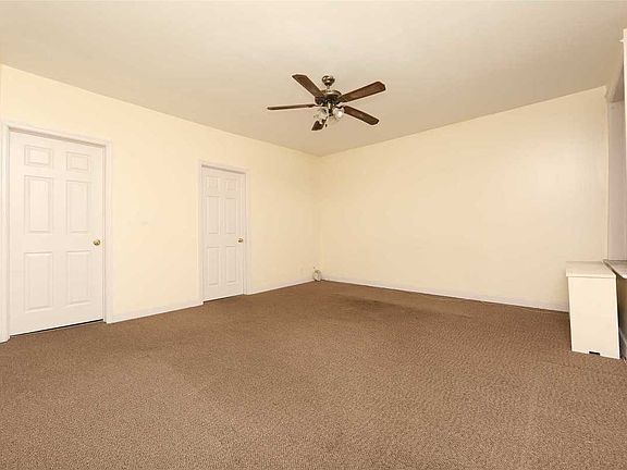 2nd image of 4413 25th Ave