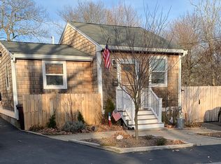 64 Overlook Rd, Weymouth, MA 02189