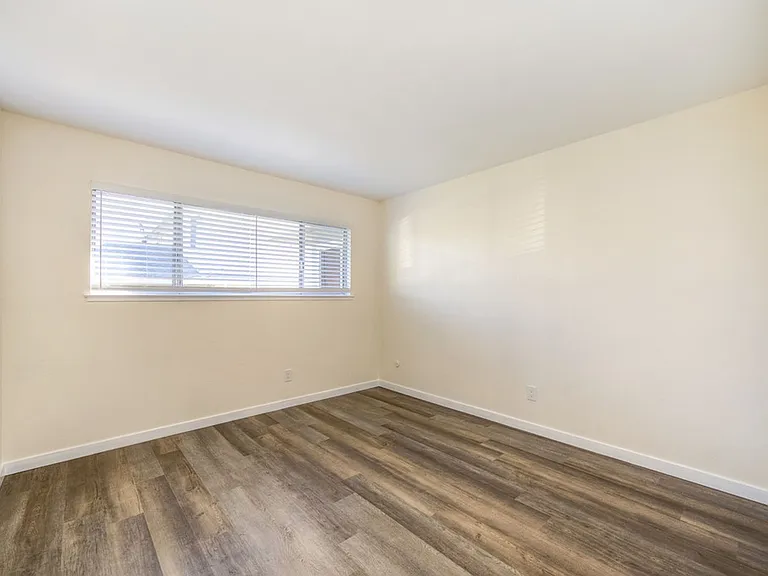 11650 Garnet Way #1 — Photo 21