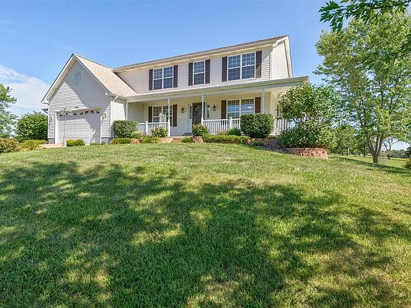 5th image of 3201 Cambridge Dr