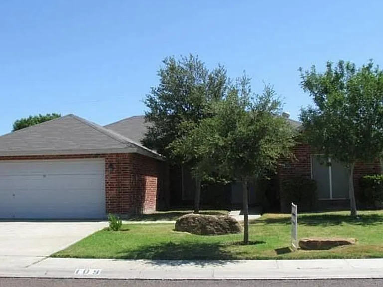 109 Broadcrest Dr