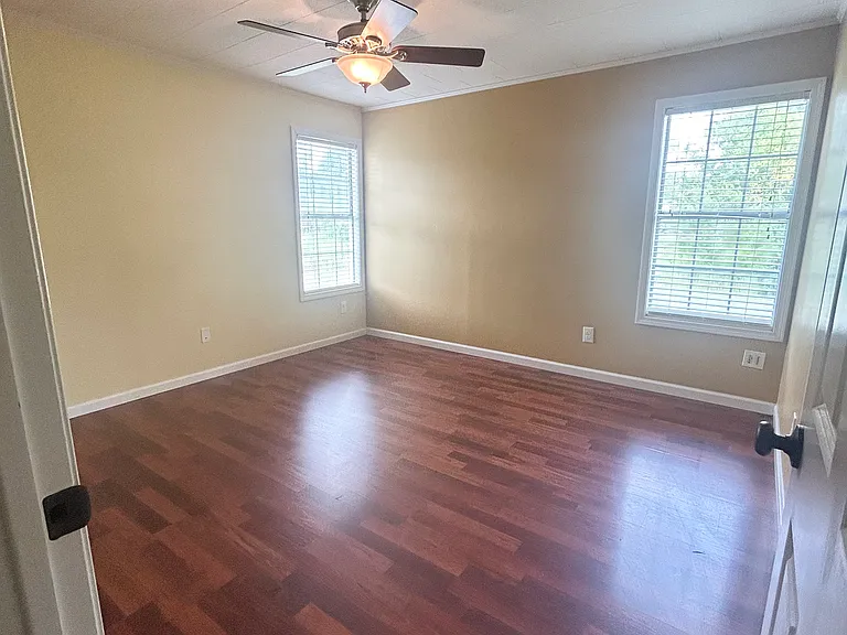 541 Brothers Rd — Photo 7
