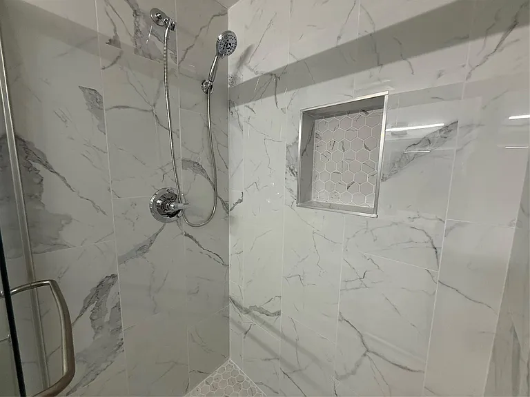 7422 Azalea Ct — Photo 16