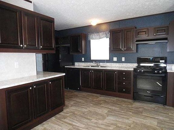 3rd image of 7769 Kimberly Dr #212