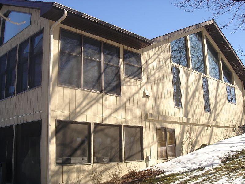 1st image of 9722 Nabozny Dr