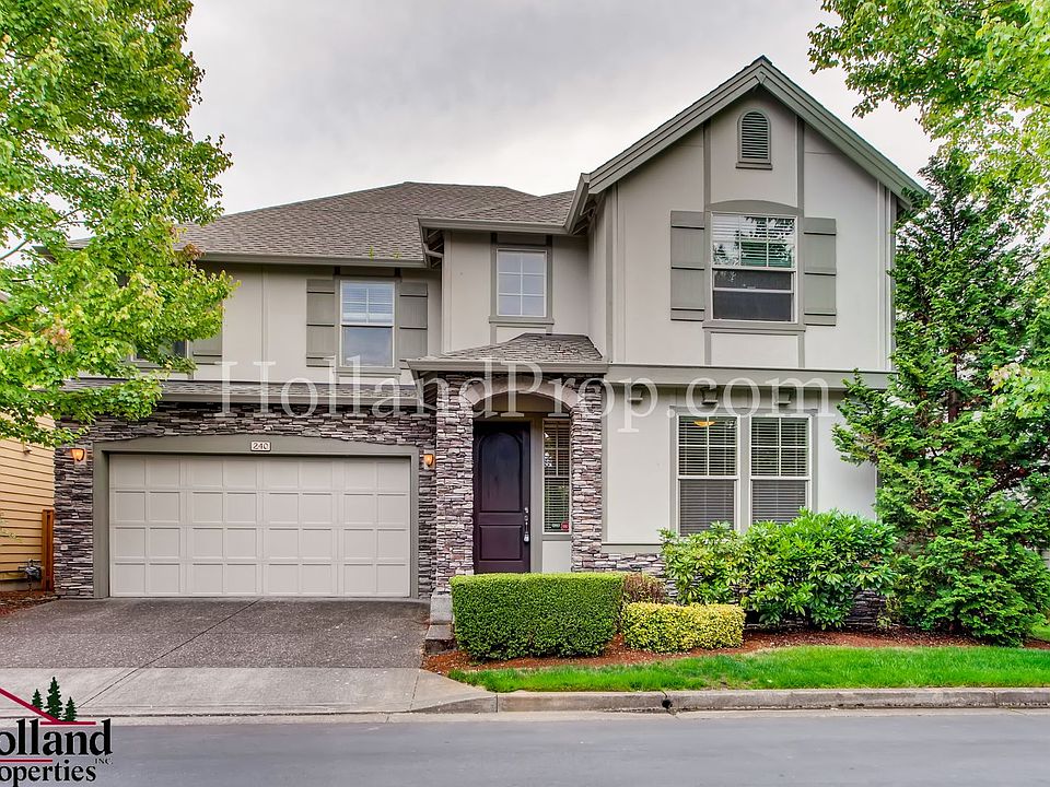 1st image of 240 NE 64th Pl