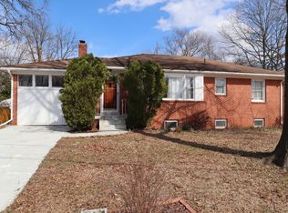 9115 Wellington Pl, Lanham, MD
