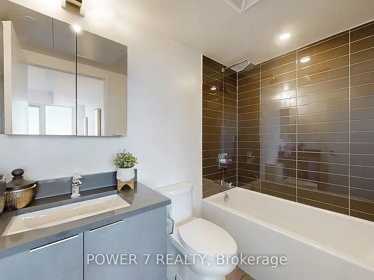 2033 Kennedy Rd #3605 — Photo 11