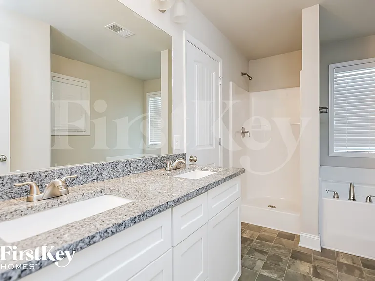 6674 Sawnee Way — Photo 12