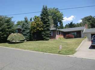 621 S 27th Ave, Yakima, WA