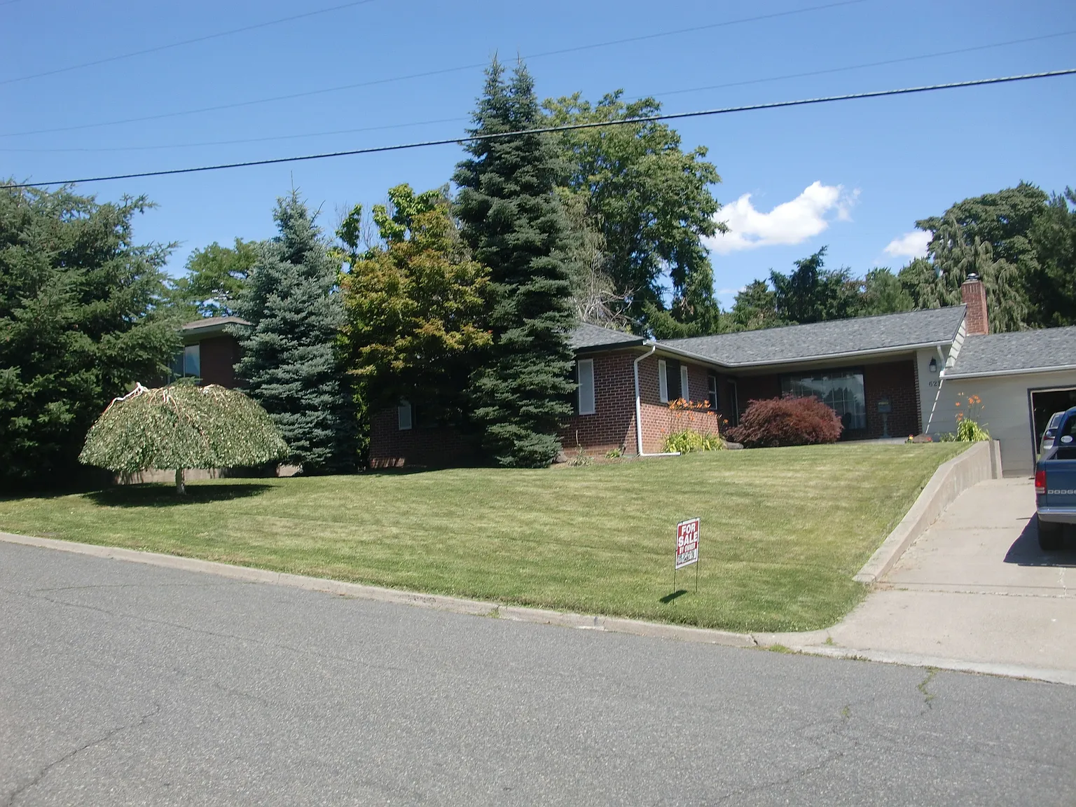 621 S 27th Ave photo 1