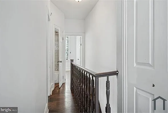 2541 N Cleveland St — Photo 5