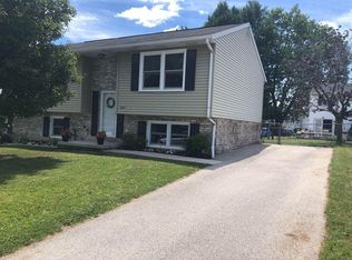 622 Maple Ave, Hanover, PA 17331