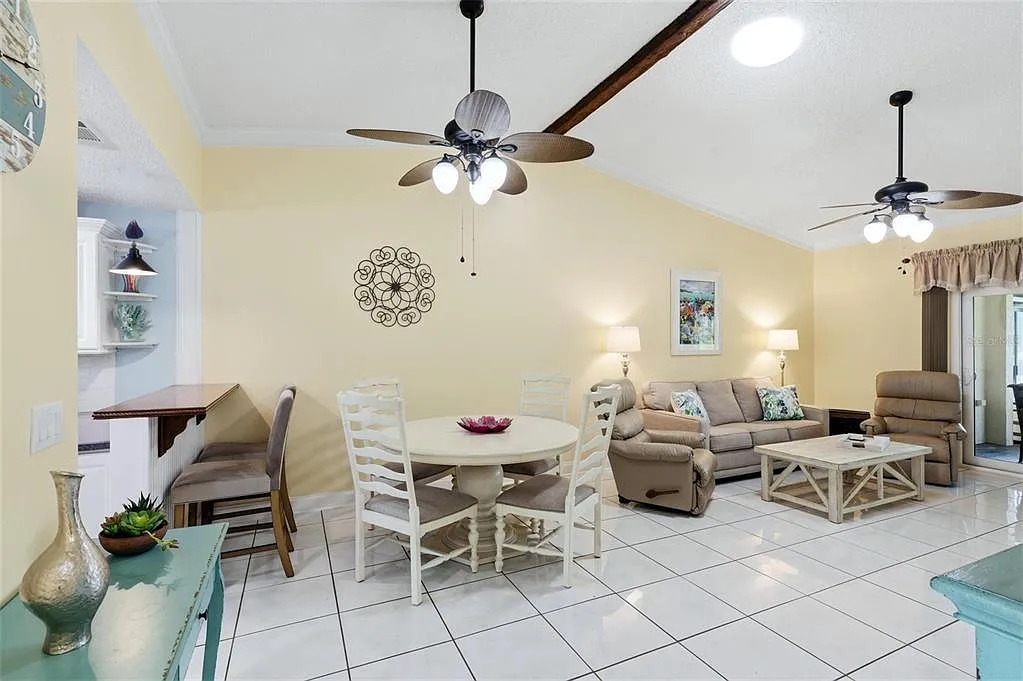 2 bed, 2.0 bath, 1226 sqft, $2,295 — Photo 3