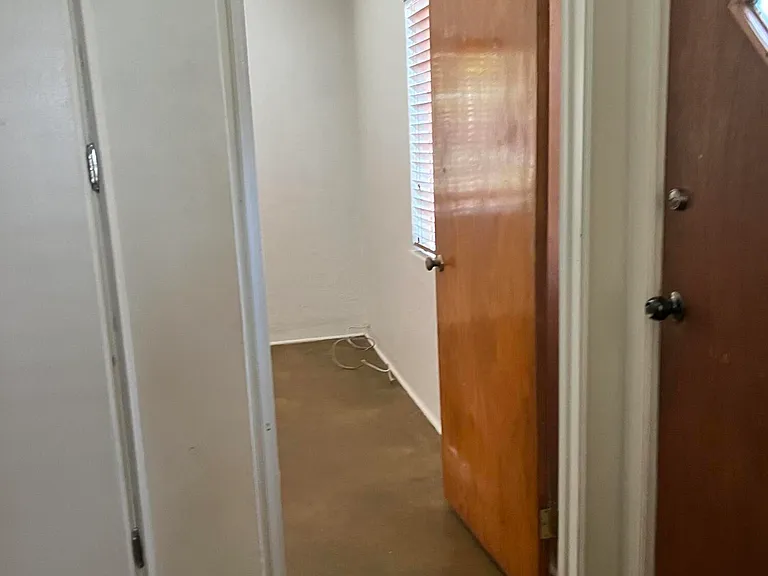 117 N Sawtelle Ave — Photo 30