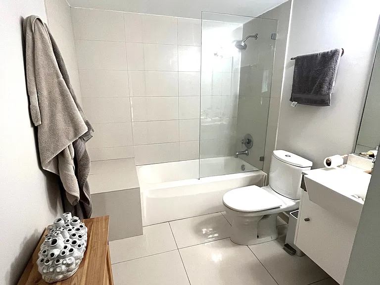 52 Munoz Rivera Ave #1405 — Photo 13