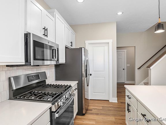4th image of 8244 Placid Waters Dr #142