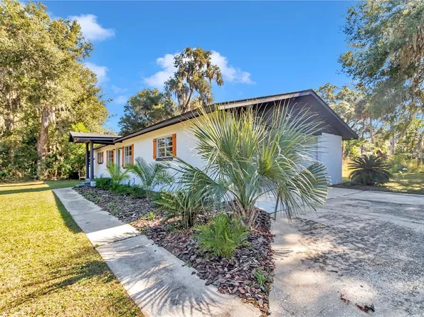 5520 NW 191st St, Reddick, FL 32686