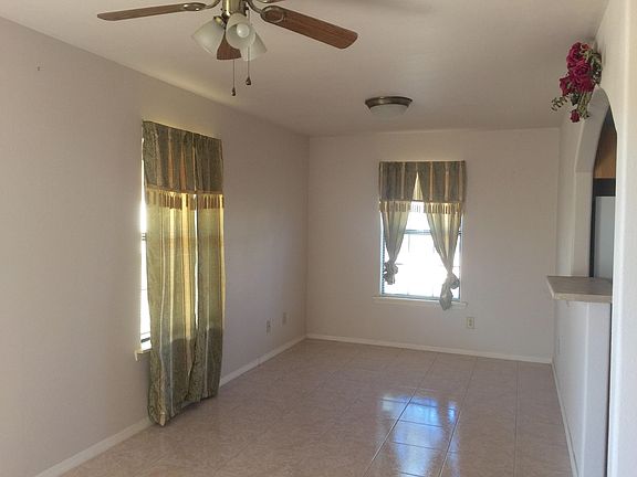 3rd image of 5314 Carrizo Ln