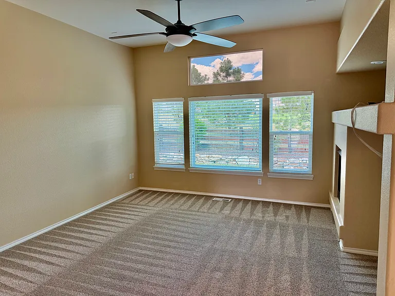 12234 Angelina Dr — Photo 23
